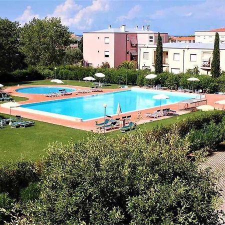 Appartamento Tranquillo Con Patio E Piscina La Caduta Екстер'єр фото