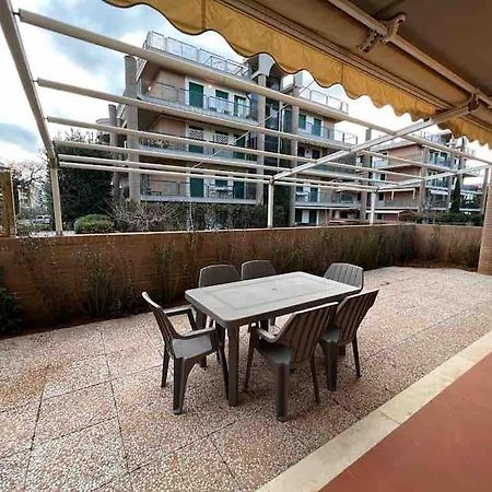 Appartamento Tranquillo Con Patio E Piscina La Caduta Екстер'єр фото