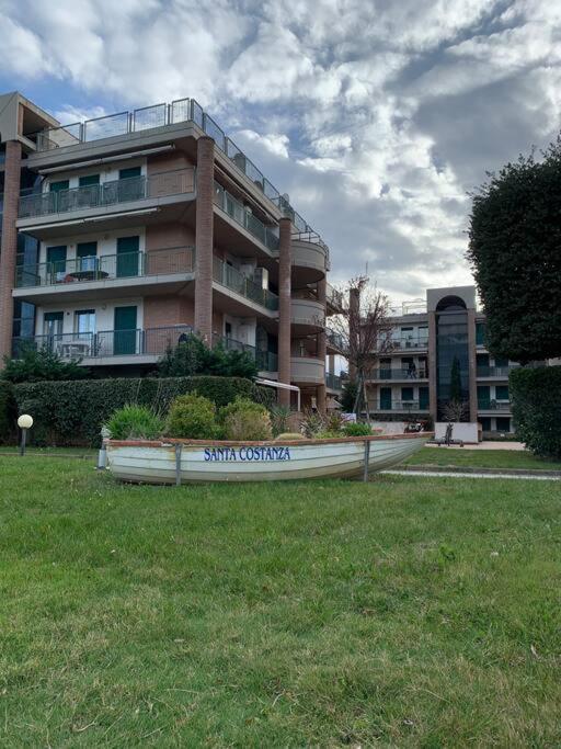 Appartamento Tranquillo Con Patio E Piscina La Caduta Екстер'єр фото